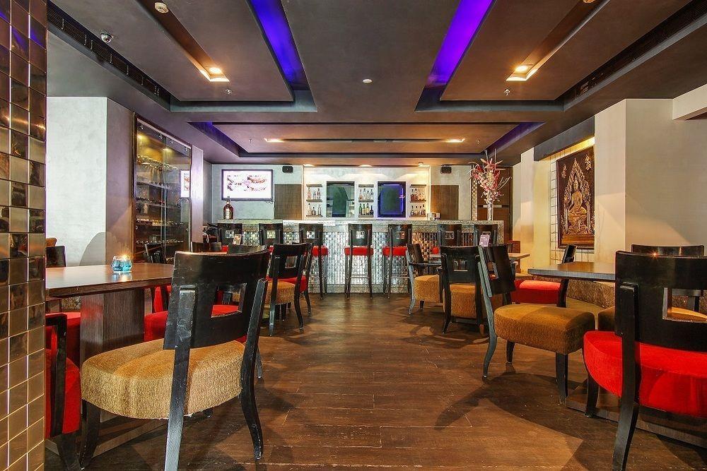 Vibe By The Lalit Traveller Hotel Фаридабад Екстериор снимка